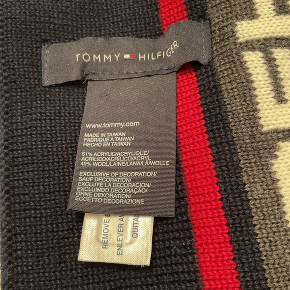 NEW WITHOUT TAGS TOMMY HILFIGER WINTER WOOL/ACRYLIC SCARF 9x62” - Picture 11 of 16